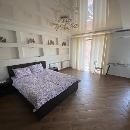 1-Room Studio Center Cherkasy Exterior photo